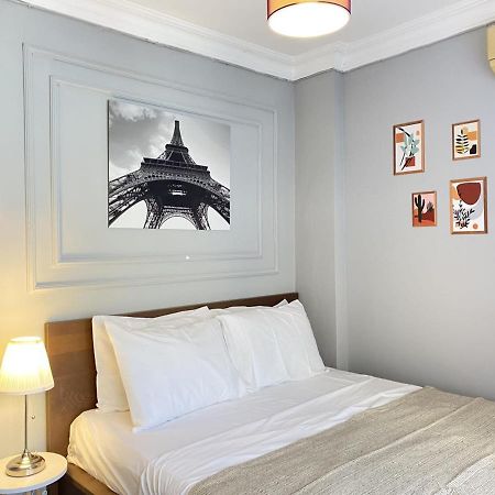 Charming Flat With Balcony In Sinanpasa Besiktas Apartamento Istambul Exterior foto