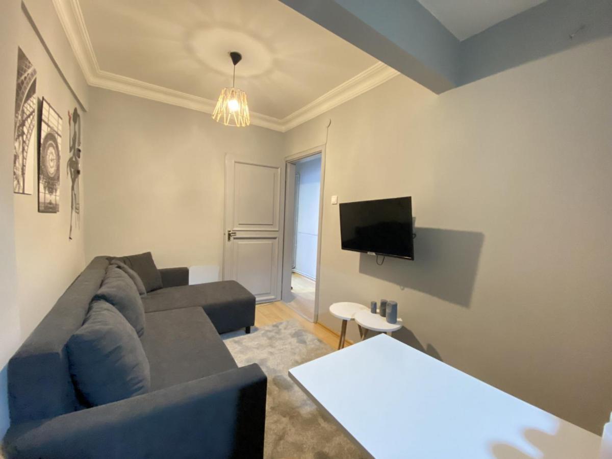 Charming Flat With Balcony In Sinanpasa Besiktas Apartamento Istambul Exterior foto