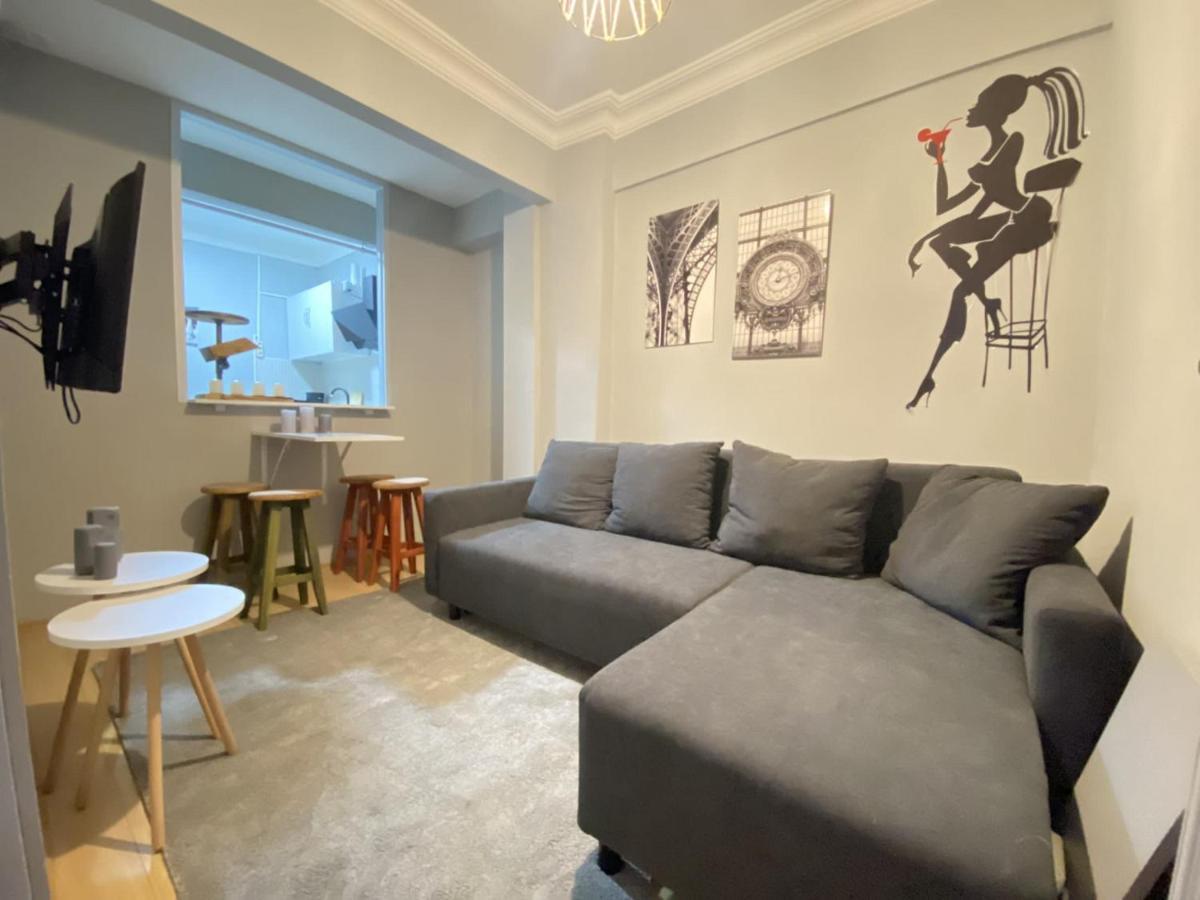 Charming Flat With Balcony In Sinanpasa Besiktas Apartamento Istambul Exterior foto