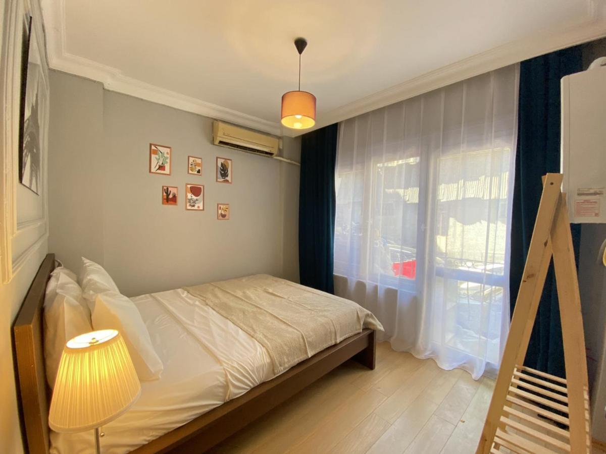Charming Flat With Balcony In Sinanpasa Besiktas Apartamento Istambul Exterior foto